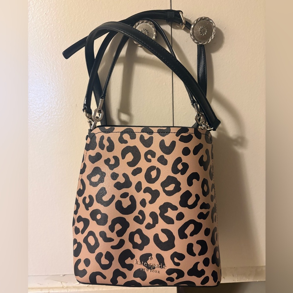 Kate Spade Leopard Print Crossbody Bucket Bag - Picture 6 of 9